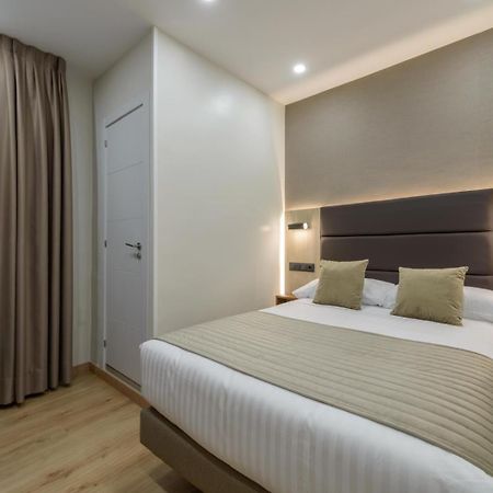 Hostal Sun Gate Madrid Dış mekan fotoğraf