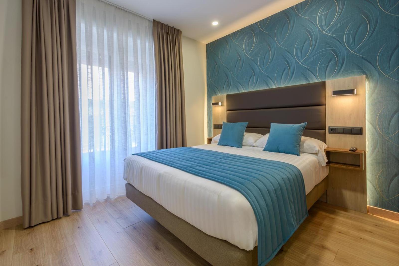 Hostal Sun Gate Madrid Dış mekan fotoğraf