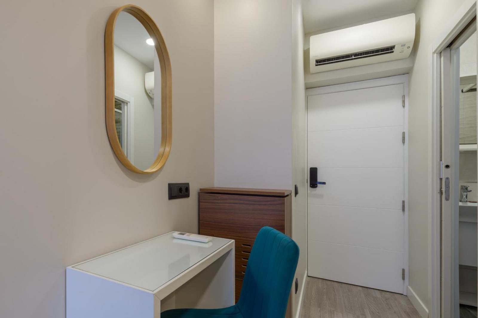 Hostal Sun Gate Madrid Dış mekan fotoğraf