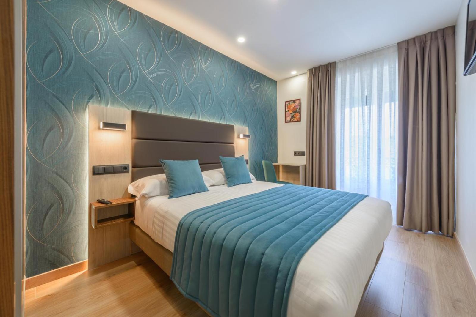 Hostal Sun Gate Madrid Dış mekan fotoğraf